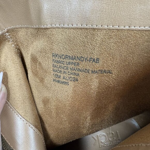 Nordstrom Rack Women's Brown Taupe Mid-Calf Side-Zip Square Toe Booties Size 10 - Picture 8 of 8